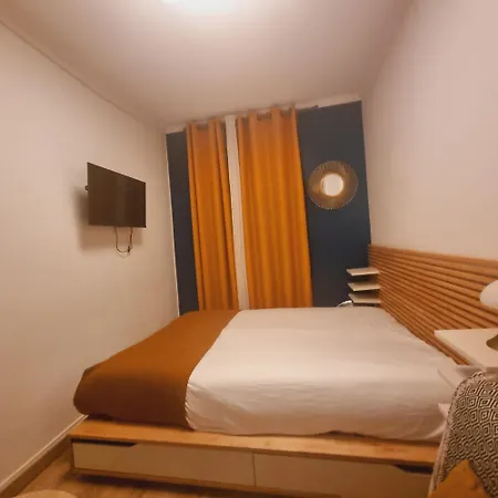 Séjour chez l'habitant Entree Separee *